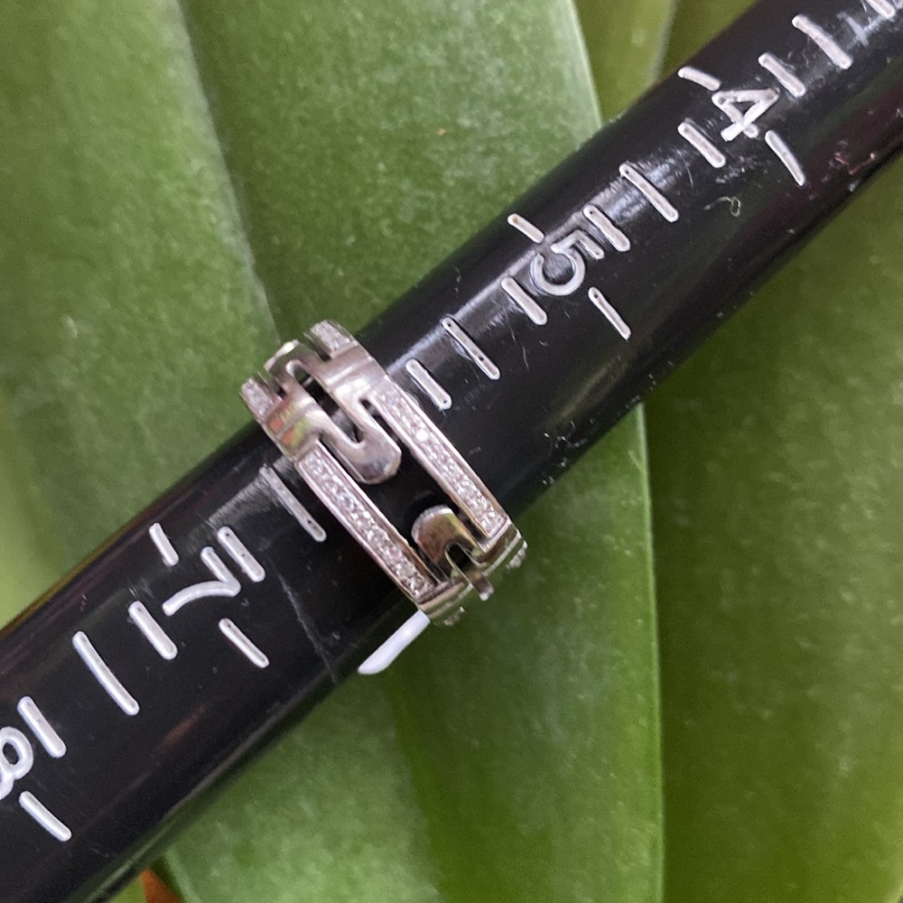 18k Gold Bvlgari Diamond Ring FIRM - Picture 4 of 12